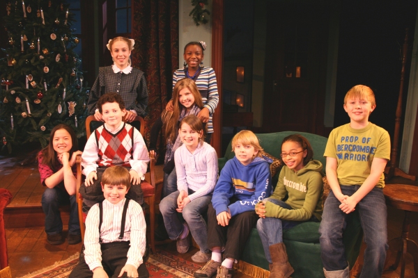 Photo Coverage: '101 Dalmatians' Cast Visit 'Wales' for Christmas Image