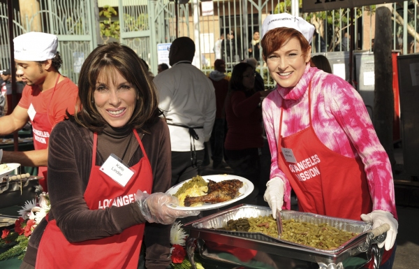 Photo Coverage: Corbin Bleu & More Spend Christmas Eve at the L.A. Mission Image