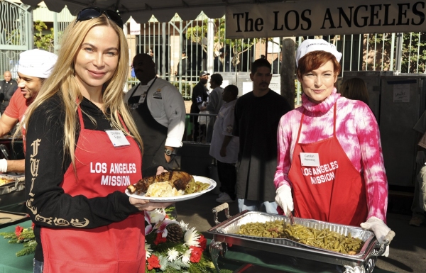 Photo Coverage: Corbin Bleu & More Spend Christmas Eve at the L.A. Mission Image