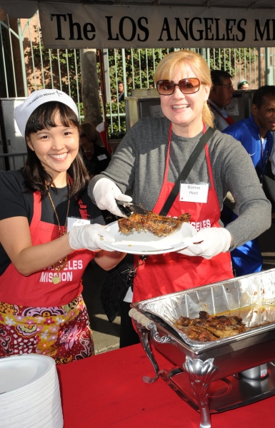 Photo Coverage: Corbin Bleu & More Spend Christmas Eve at the L.A. Mission Image