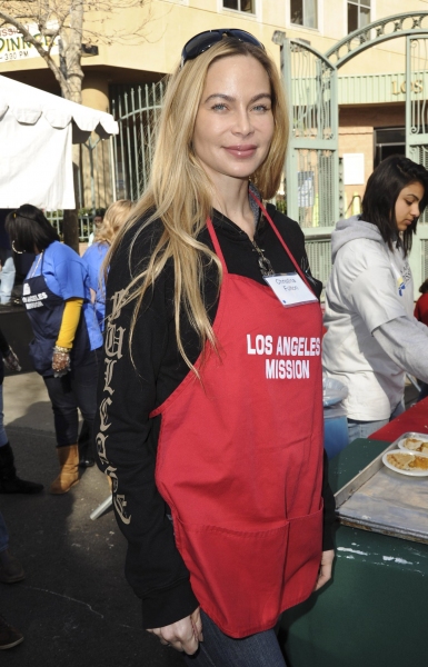 Photo Coverage: Corbin Bleu & More Spend Christmas Eve at the L.A. Mission Image