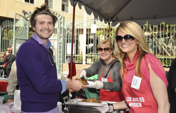Photo Coverage: Corbin Bleu & More Spend Christmas Eve at the L.A. Mission Image