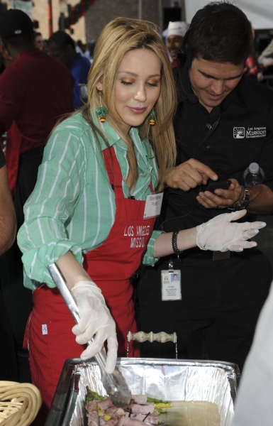 Photo Coverage: Corbin Bleu & More Spend Christmas Eve at the L.A. Mission Image