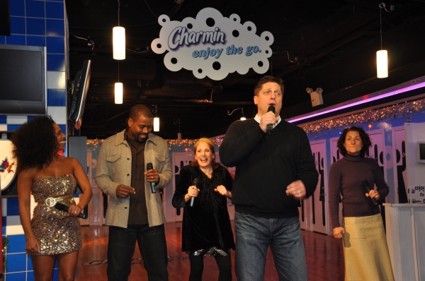 Photos: 'Bathrooms Over Broadway' Benefit Image
