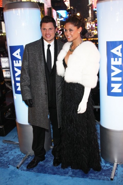 Photo Coverage: HAIR Cast & More Perform at New Year's Eve in NYC! Image