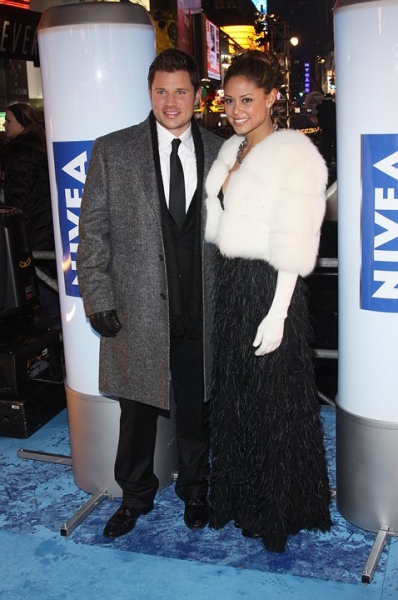 Photo Coverage: HAIR Cast & More Perform at New Year's Eve in NYC! Image