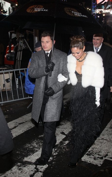 Photo Coverage: HAIR Cast & More Perform at New Year's Eve in NYC! Image