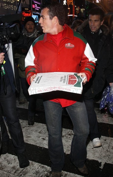 Photo Coverage: HAIR Cast & More Perform at New Year's Eve in NYC! Image