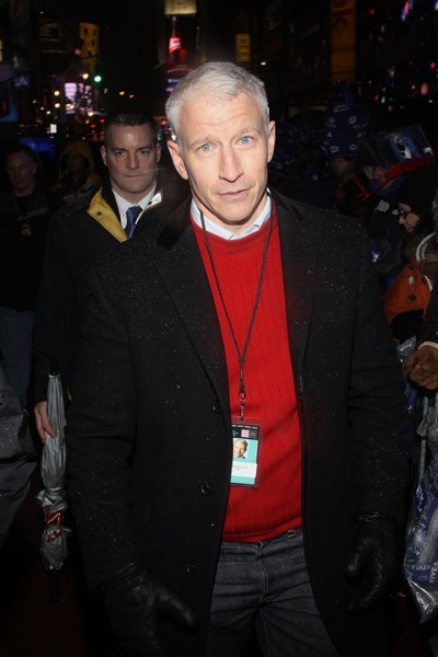 Photo Coverage: HAIR Cast & More Perform at New Year's Eve in NYC! Image