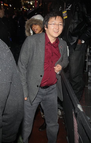 Photo Coverage: HAIR Cast & More Perform at New Year's Eve in NYC! Image