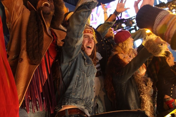 Photo Coverage: HAIR Cast & More Perform at New Year's Eve in NYC! Image