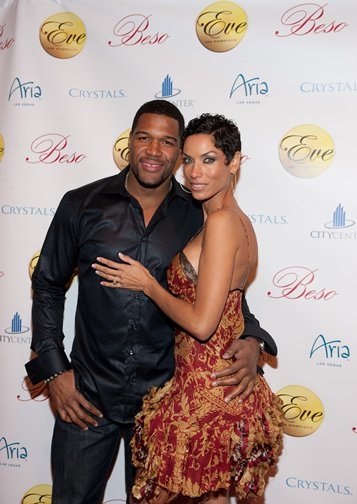  Michael Strahan and Nicole Murphy  Photo