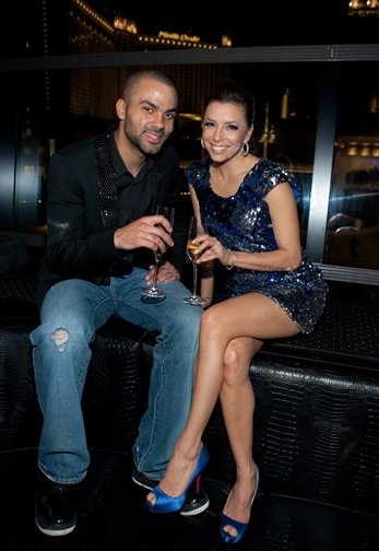 Photo Coverage: Longoria, Lopez & Parker Ring in the New Year at Eve NIghtclub in Las Vegas 