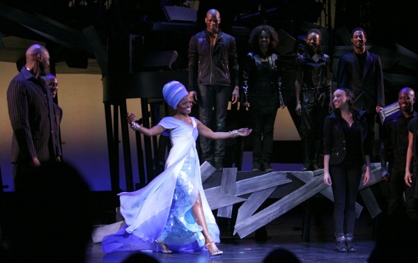 Photos: 2009 Curtain Call Flashback Image