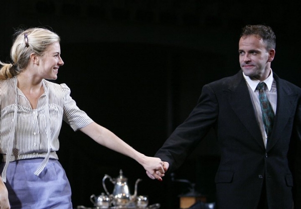 Photos: 2009 Curtain Call Flashback Image