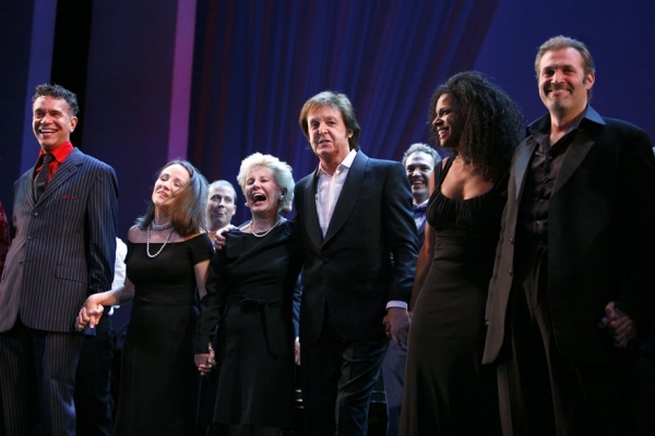 Photos: 2009 Curtain Call Flashback Image