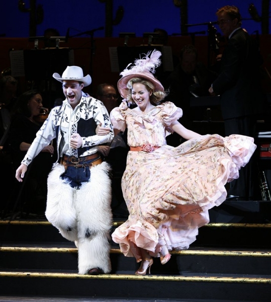 Photos: 2009 Curtain Call Flashback Image