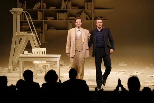 Photos: 2009 Curtain Call Flashback Image