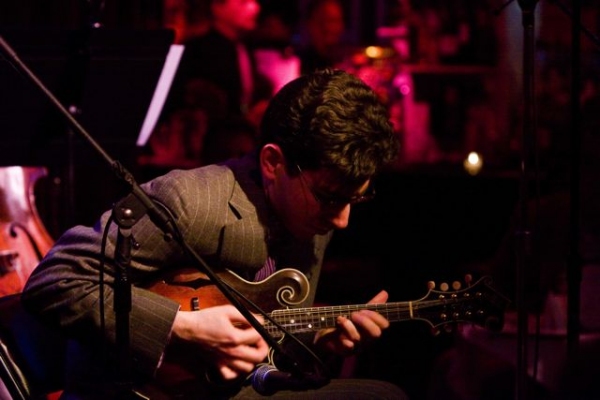 Photo Flash: Aaron Weinstein Makes NYC Solo Debut At Birdland Image