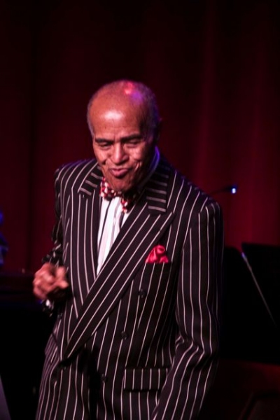 Photo Flash: Aaron Weinstein Makes NYC Solo Debut At Birdland Image