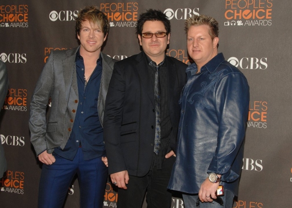 Photo Coverage: People's Choice Awards - Red Carpet Arrivals 