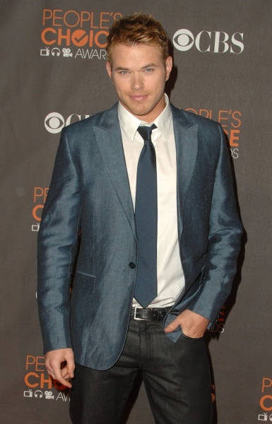 Photo Coverage: People's Choice Awards - Red Carpet Arrivals Image