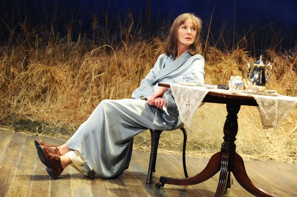 Photo Flash: Tricycle Theatre Presents GRETA GARBO CAME TO DONEGAL Image