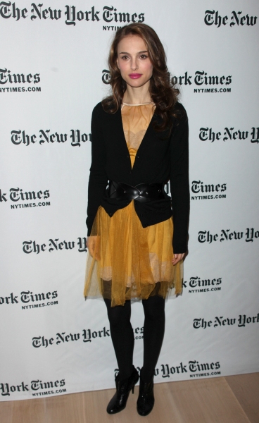 Photo Coverage: Alan Cumming & Natalie Portman at The NY Times Arts & Leisure Weekend Image