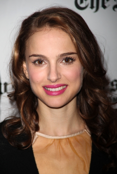 Photo Coverage: Alan Cumming & Natalie Portman at The NY Times Arts & Leisure Weekend Image