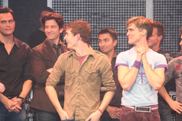 Photo Coverage: Altar Boyz Closing Curtain Call Image