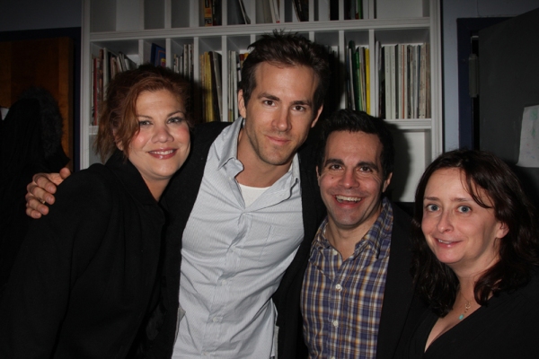 Kristen Johnston, Ryan Reynolds, Mario Cantone and Rachel Dratch Photo