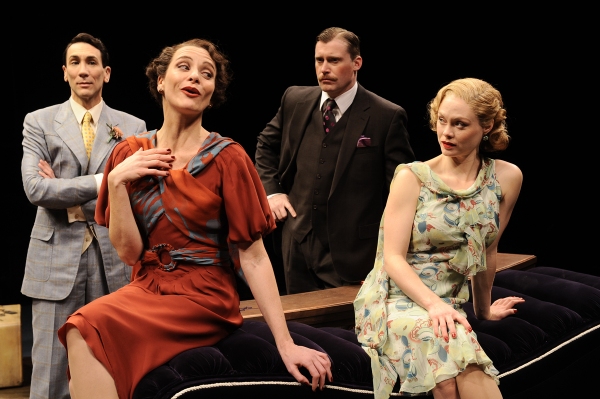 Photo Flash: Page 1 Chicago Shakespeare Theater Presents PRIVATE LIVES Image
