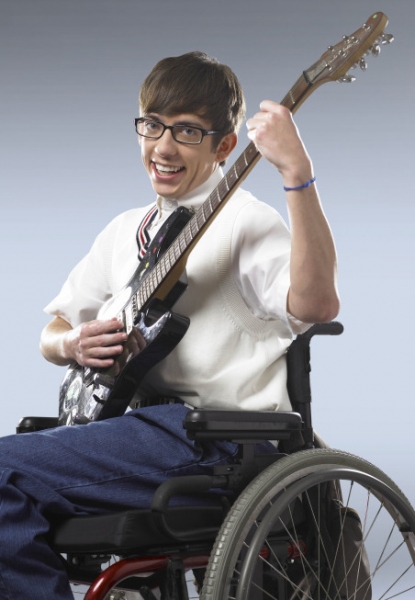 Photo Flash: New GLEE Cast Photos; Show Returns April 13 Image
