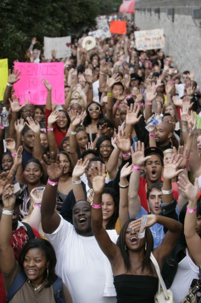 Photo Flash: 'IDOL' Photo Recap - Boston & Atlanta Auditions Image