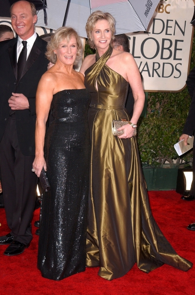 Photo Coverage: Golden Globe Awards Arrivals Part 2 Image