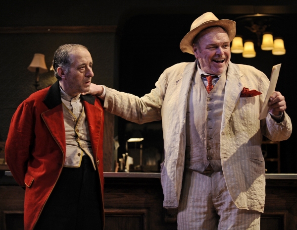 Photo Flash: Goodman Theatre Presents HUGHIE/KRAPP'S LAST TAPE Image