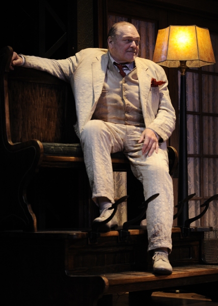 Photo Flash: Goodman Theatre Presents HUGHIE/KRAPP'S LAST TAPE Image