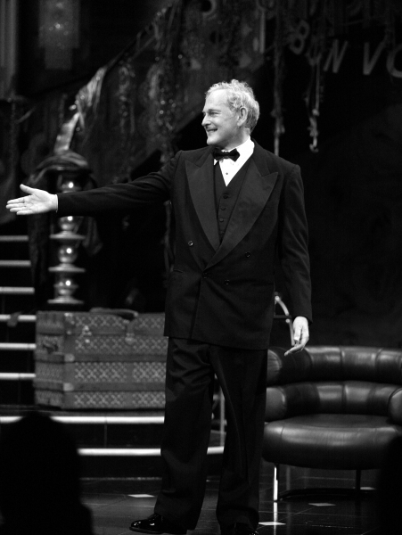 Photo Coverage: PRESENT LAUGHTER Opening Night Curtain Call Image