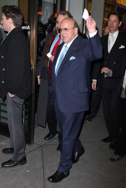 Photo Coverage: PRESENT LAUGHTER Opening Night Arrivals Image