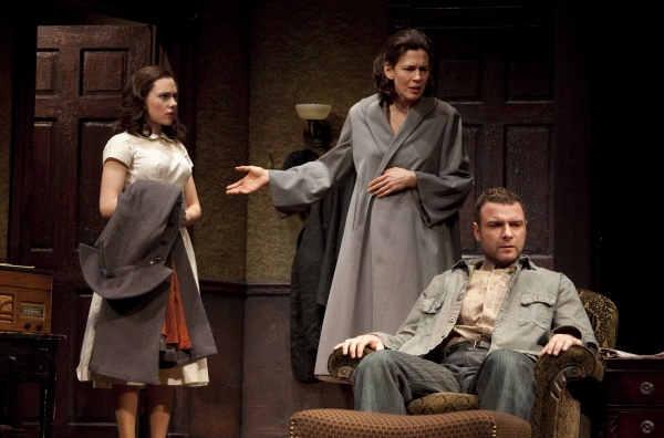Photo Flash: A VIEW FROM THE BRIDGE Image