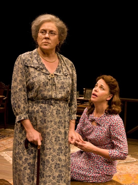 Judy Kaye as Grandma Kurnitz and Jennifer Regan as Bella Photo