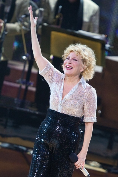 Photo Coverage: Bette Midler Ends Las Vegas Run Image
