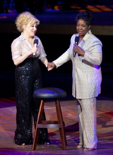 Photo Coverage: Bette Midler Ends Las Vegas Run Image