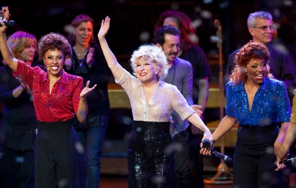 Photo Coverage: Bette Midler Ends Las Vegas Run Image
