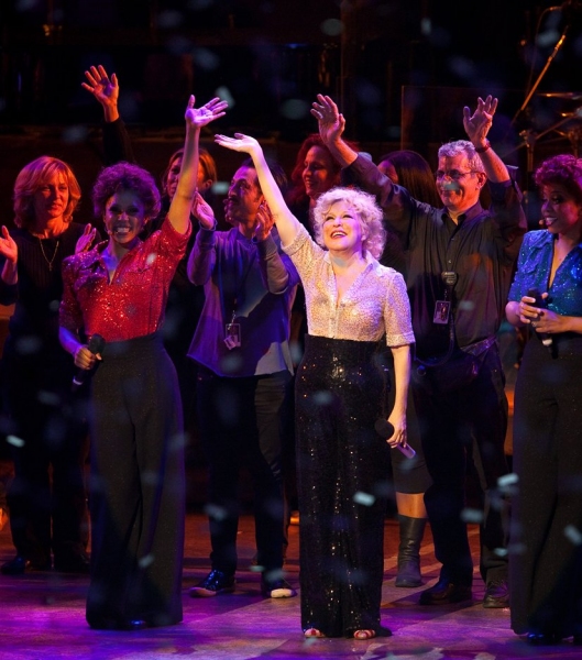 Photo Coverage: Bette Midler Ends Las Vegas Run Image