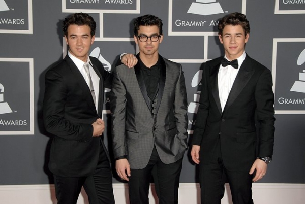 Photo Coverage: Grammy Awards Red Carpet Image