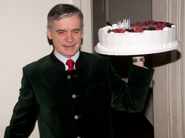 Photo Coverage: Stars Come Out to Celebrate Elaine Stritch's Birthday Image