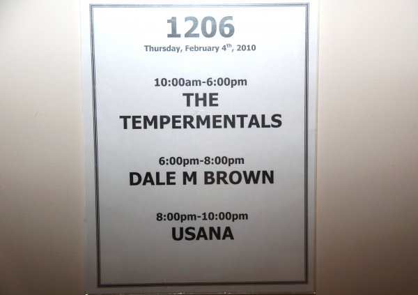 Photo Coverage: THE TEMPERAMENTALS Meet The Press Image