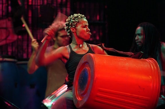 Photo Flash: STOMP Comes To The Bank Of America Theatre Image