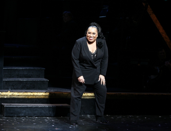 Photo Coverage: Michelle Williams Bows in CHICAGO Image